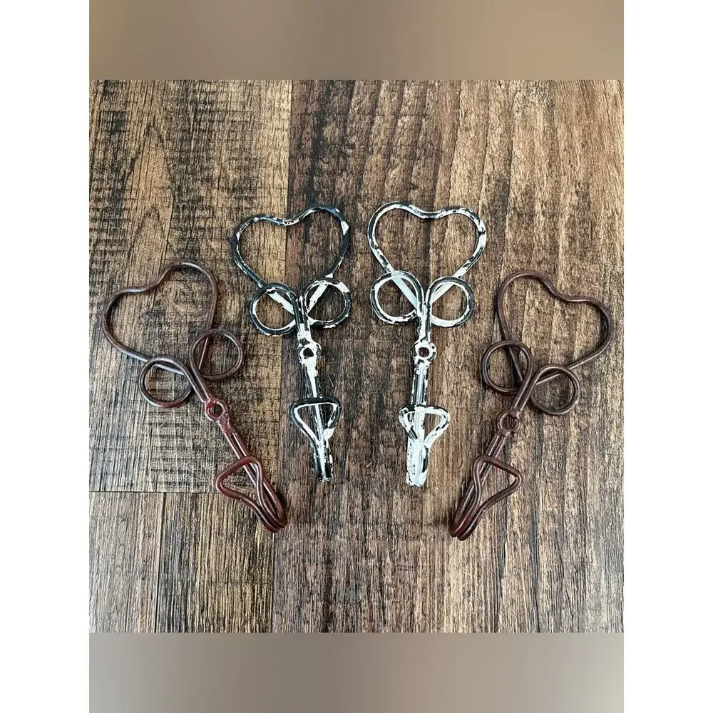 Shabby Chic Heart Wall Hooks Holders Chippy Country Wall Decor Small White Brown